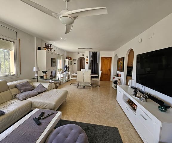 4 soverom Villa til salgs i Sant Jordi d'Alfama, L'Ametlla de Mar med svømmebasseng - € 500 000 (Ref: 8245662)