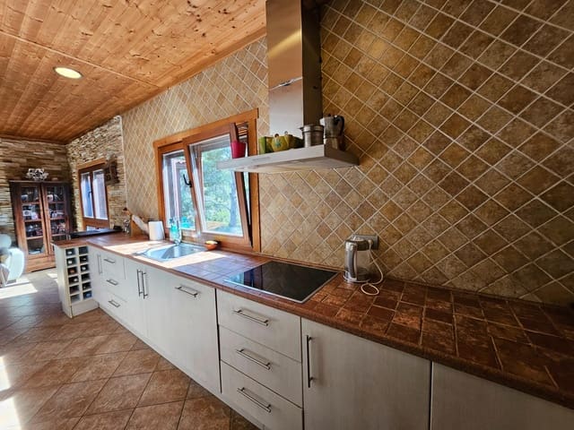 5 camera da letto Finca/Casa di Campagna in vendita in L'Ametlla de Mar con piscina garage - 332.000 € (Rif: 8284776)