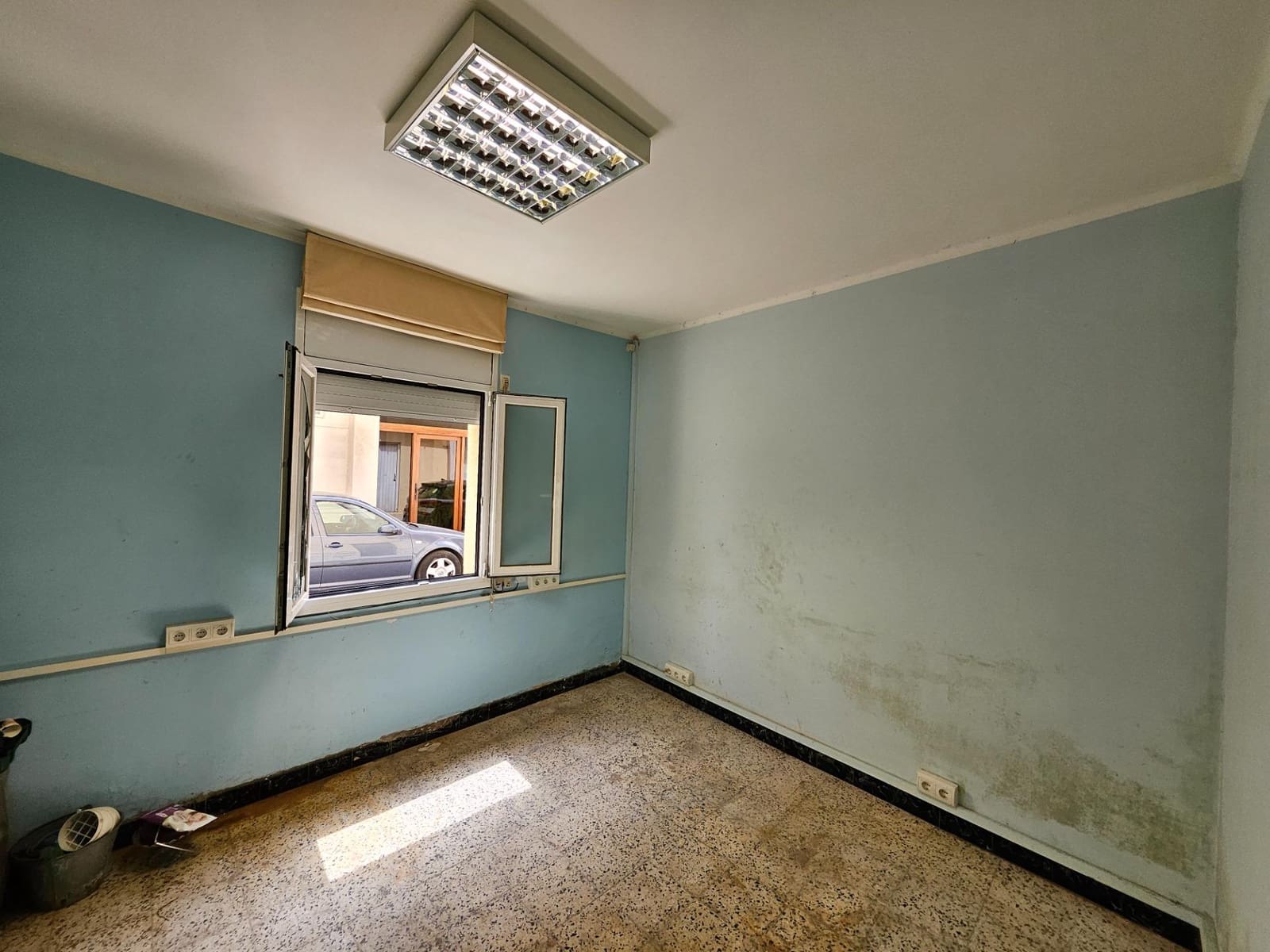 3 slaapkamer Bedrijf te koop in L'Ametlla de Mar - € 89.000 (Ref: 8398575)