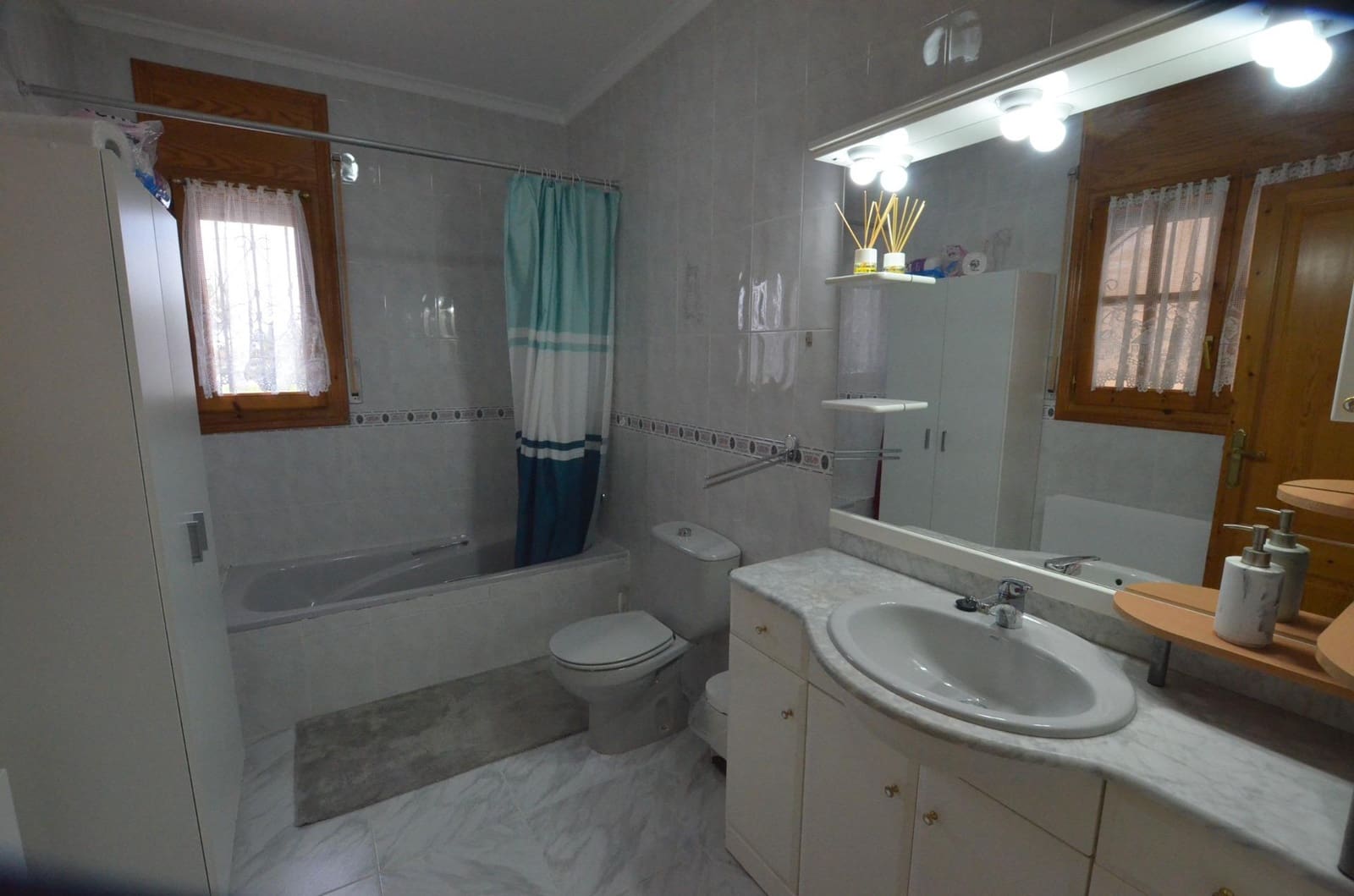 5 sypialnia Willa na sprzedaż w L'Ametlla de Mar z basenem garażem - 690 000 € (Ref: 8421409)