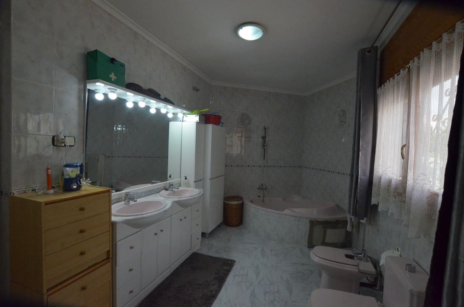 5 sypialnia Willa na sprzedaż w L'Ametlla de Mar z basenem garażem - 690 000 € (Ref: 8421409)