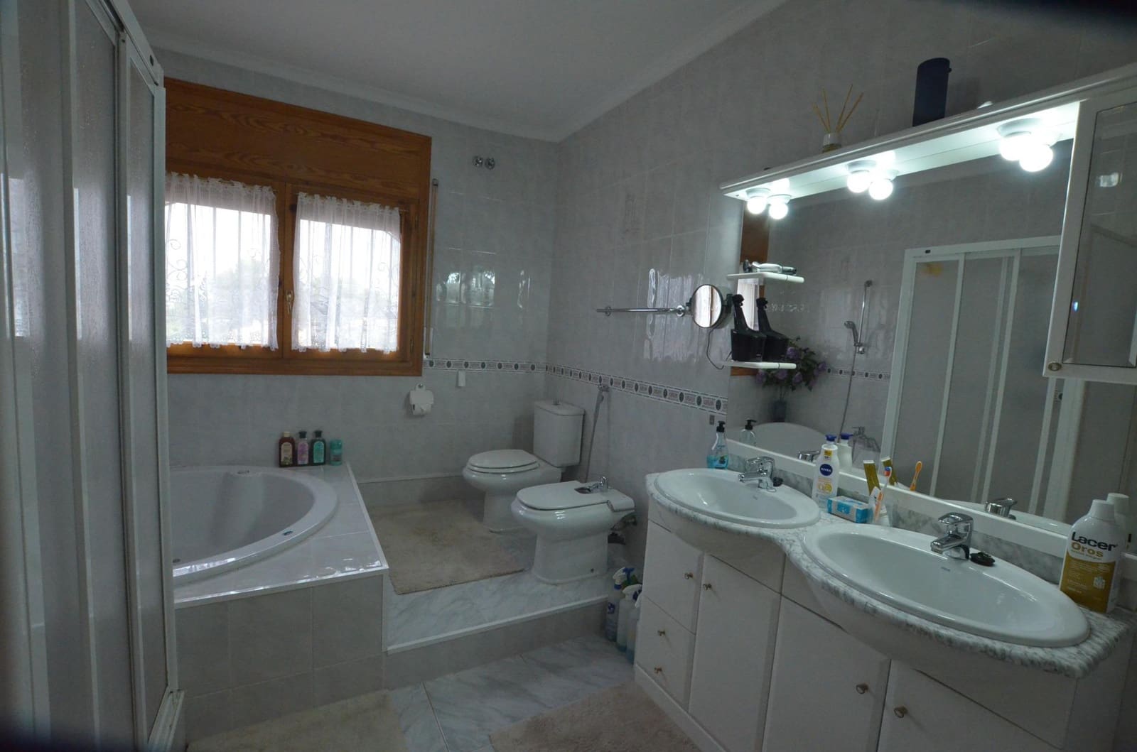 5 sypialnia Willa na sprzedaż w L'Ametlla de Mar z basenem garażem - 690 000 € (Ref: 8421409)