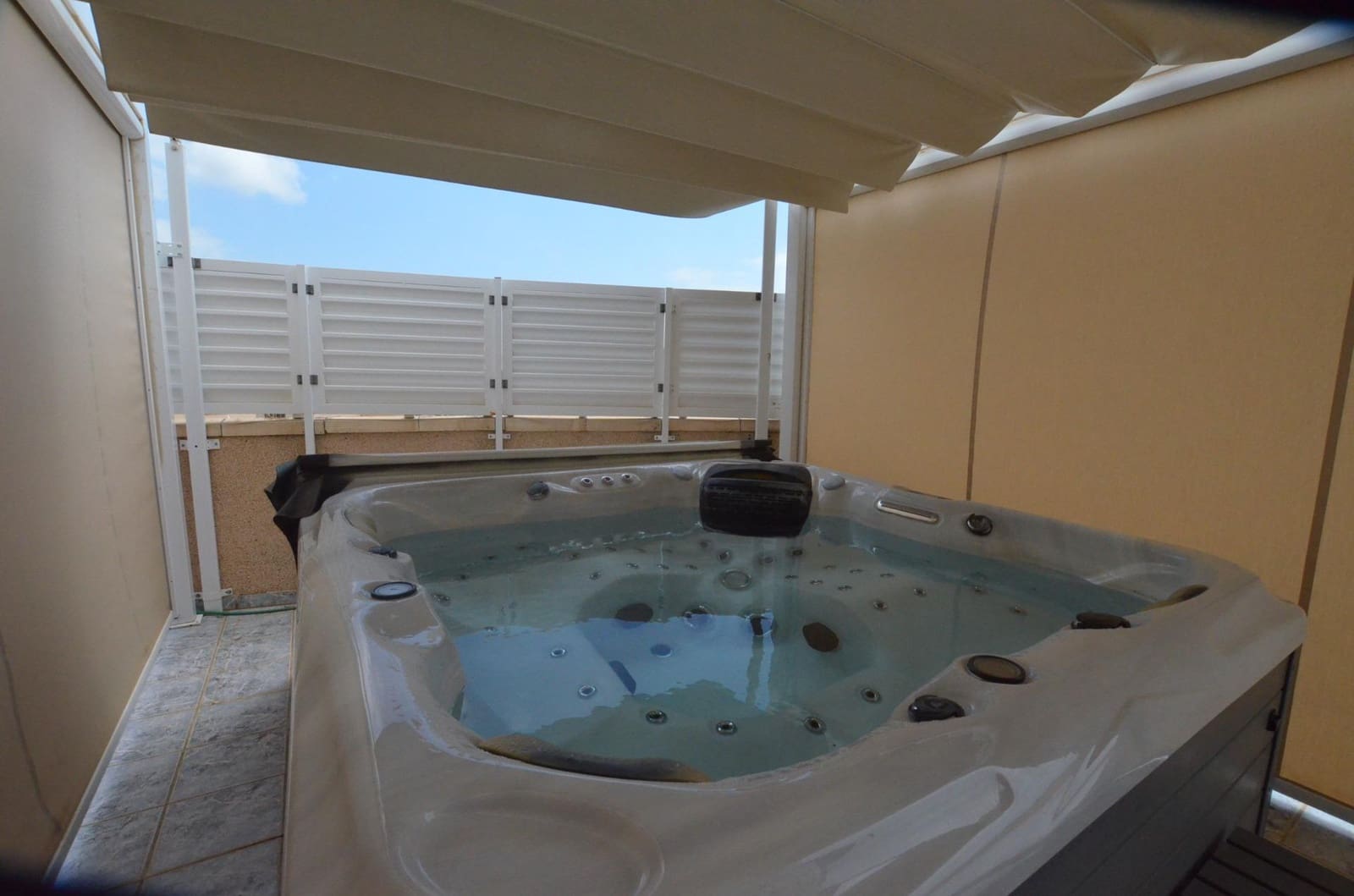 5 sypialnia Willa na sprzedaż w L'Ametlla de Mar z basenem garażem - 690 000 € (Ref: 8421409)