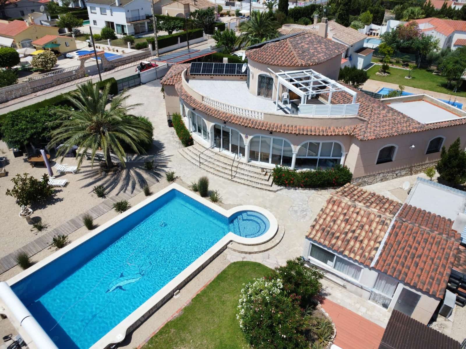 5 sypialnia Willa na sprzedaż w L'Ametlla de Mar z basenem garażem - 690 000 € (Ref: 8421409)