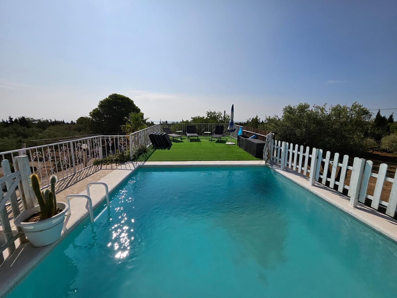 4 soveværelse Finca/Landehus til salg i L'Ampolla med swimmingpool garage - € 295.000 (Ref: 8494964)