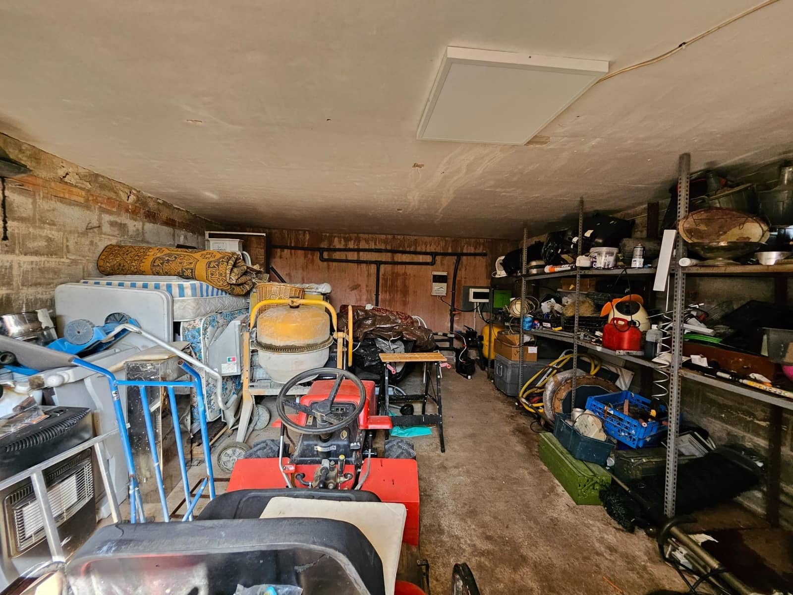 4 soveværelse Finca/Landehus til salg i L'Ampolla med swimmingpool garage - € 295.000 (Ref: 8494964)