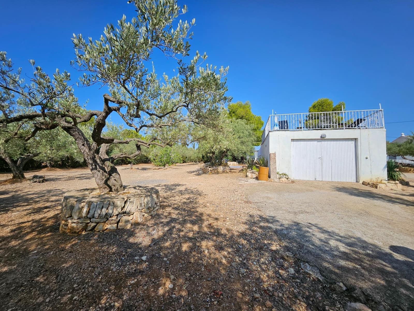 4 makuuhuone Maalaistalo myytävänä paikassa L'Ampolla mukana uima-altaan 
autotalli - 295 000 € (Ref: 8494964)