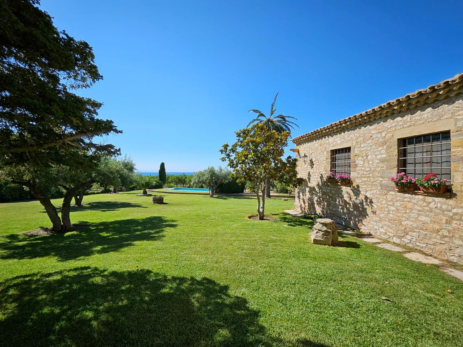 7 soveværelse Finca/Landehus til salg i Sant Jordi d'Alfama med swimmingpool - € 3.500.000 (Ref: 8523001)