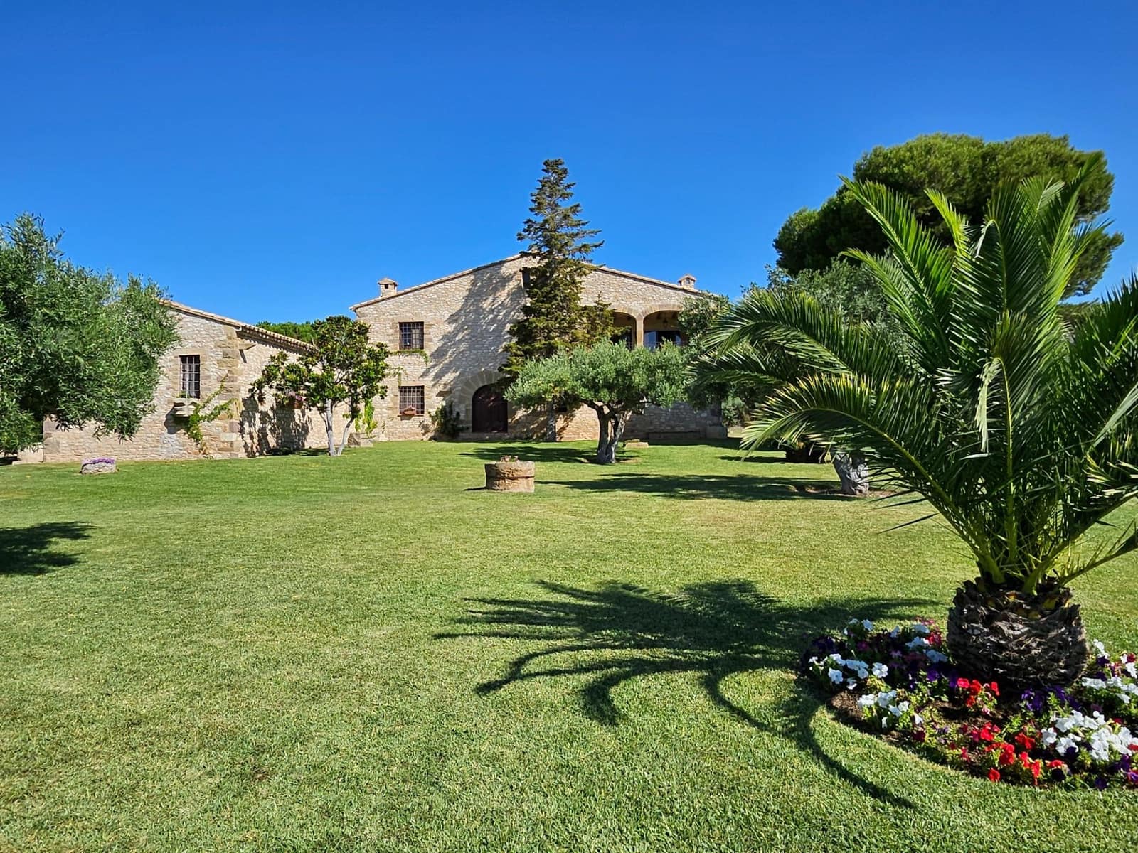 7 soveværelse Finca/Landehus til salg i Sant Jordi d'Alfama med swimmingpool - € 3.500.000 (Ref: 8523001)