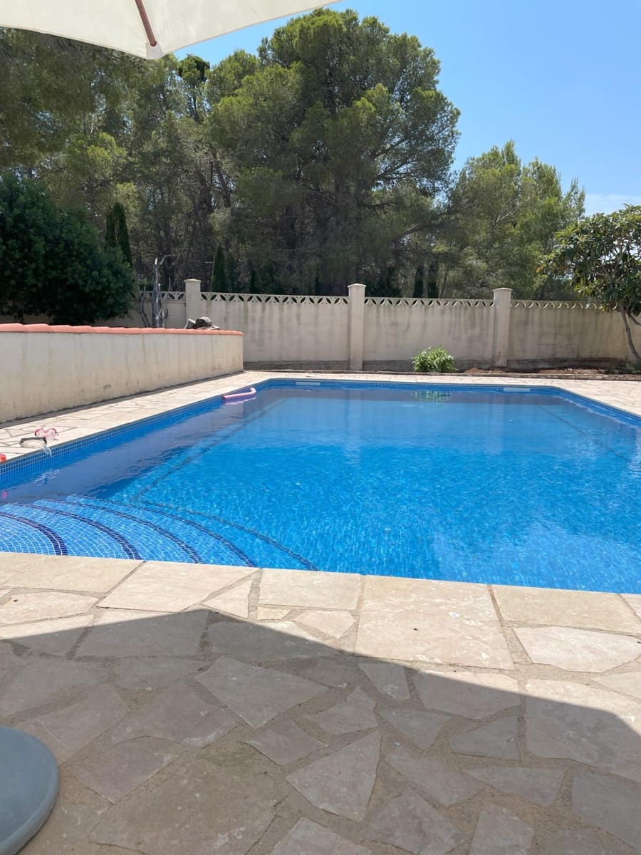 4 bedroom Villa for sale in L'Ametlla de Mar with pool - € 340,000 (Ref: 8582601)