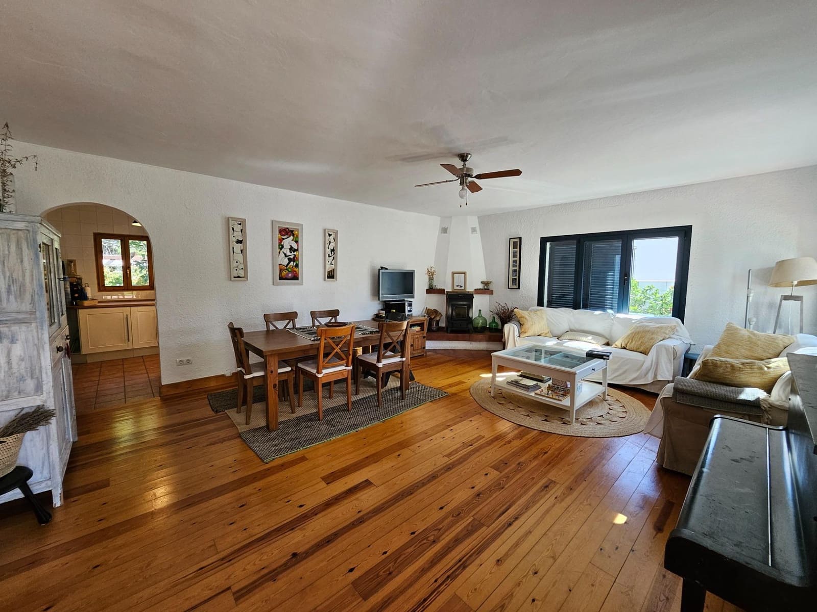 4 bedroom Villa for sale in L'Ametlla de Mar with pool - € 340,000 (Ref: 8582601)