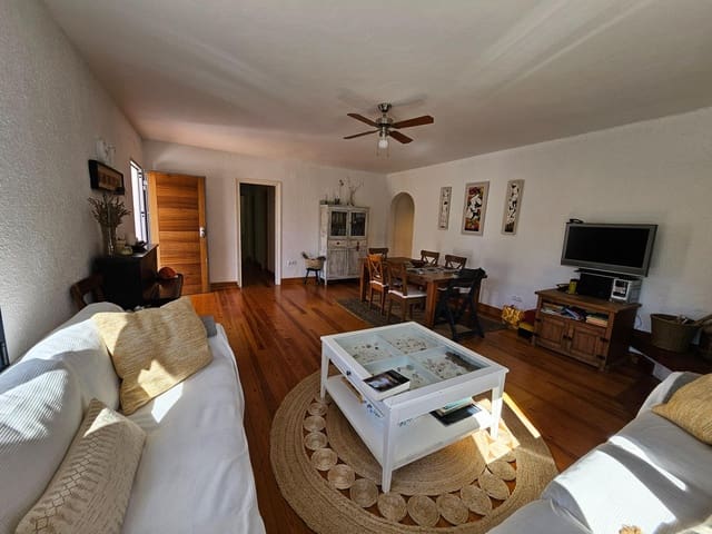 4 bedroom Villa for sale in L'Ametlla de Mar with pool - € 340,000 (Ref: 8582601)