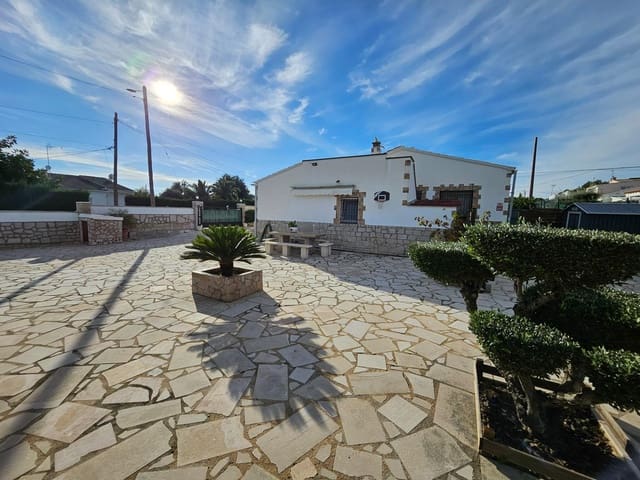 3 sovrum Villa till salu i L'Ametlla de Mar med pool - 267 500 € (Ref: 8672916)