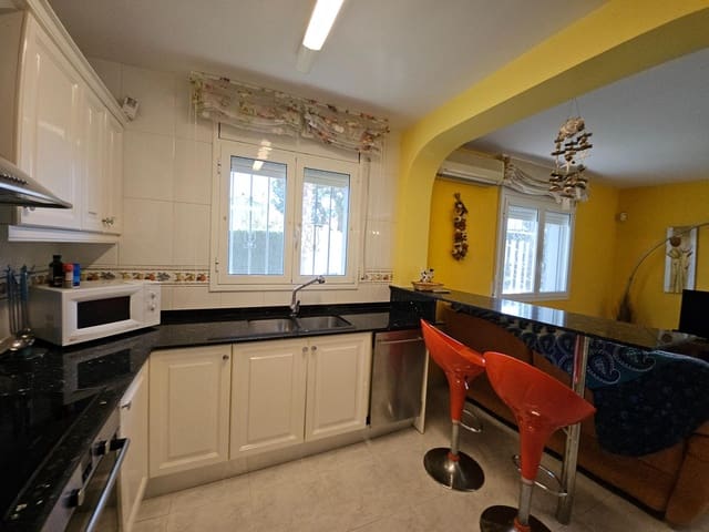 3 sypialnia Willa na sprzedaż w L'Ametlla de Mar z basenem - 280 000 € (Ref: 8802234)