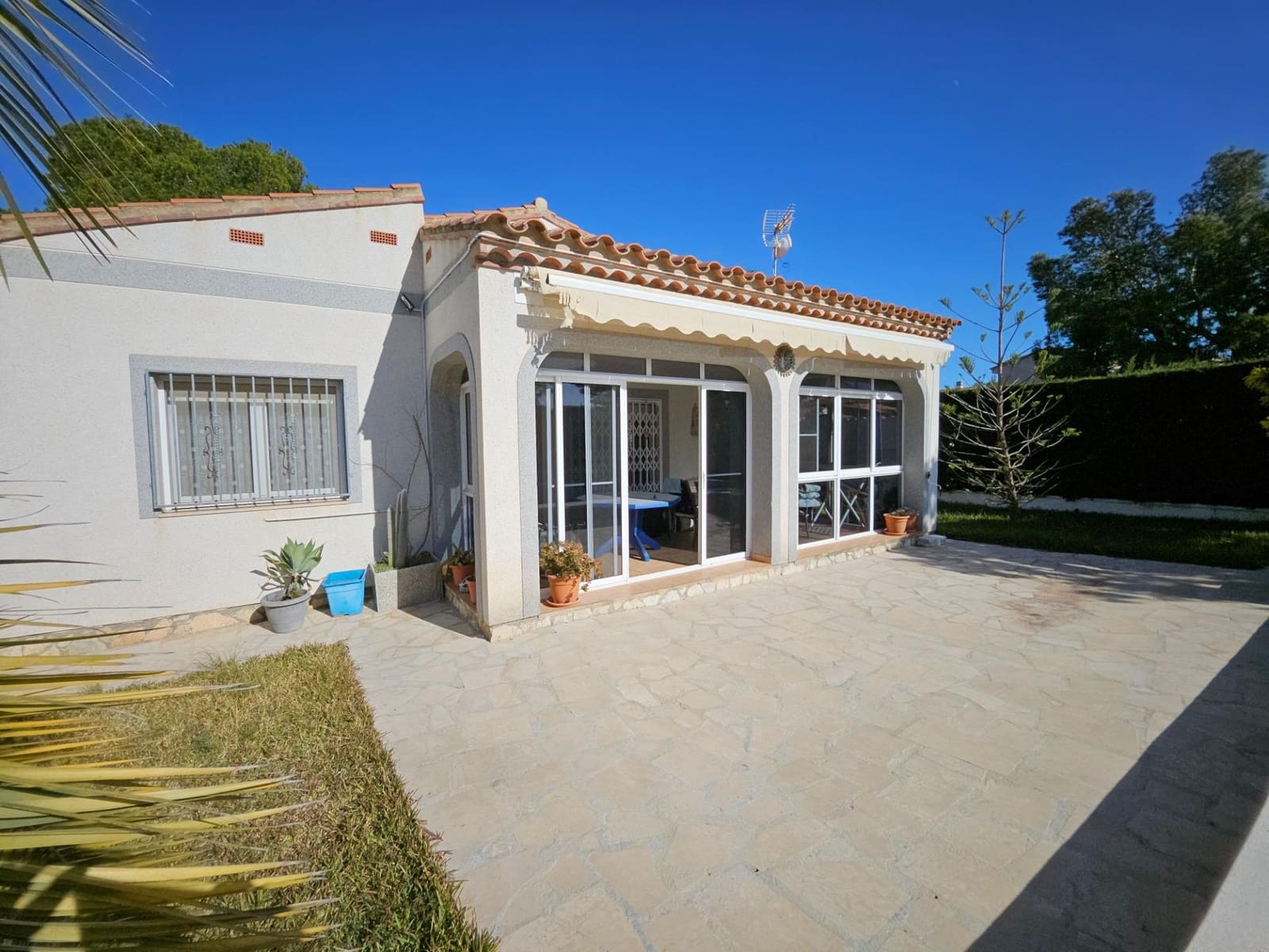 3 sypialnia Willa na sprzedaż w L'Ametlla de Mar z basenem - 280 000 € (Ref: 8802234)