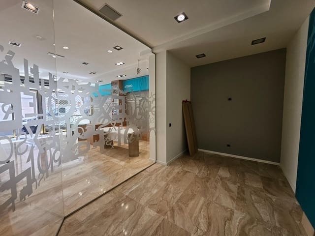 Commercial for rent in L'Ametlla de Mar - € 1,000 (Ref: 8824994)