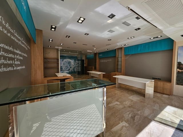 Commercial for rent in L'Ametlla de Mar - € 1,000 (Ref: 8824994)