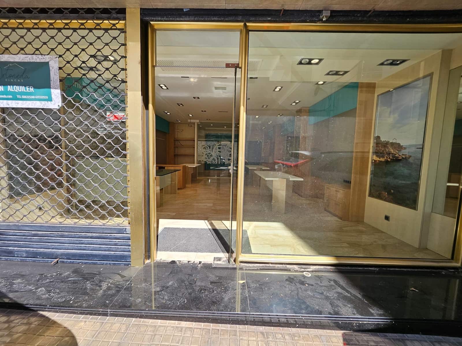 Erhverv til leje i L'Ametlla de Mar - € 1.000 (Ref: 8824994)