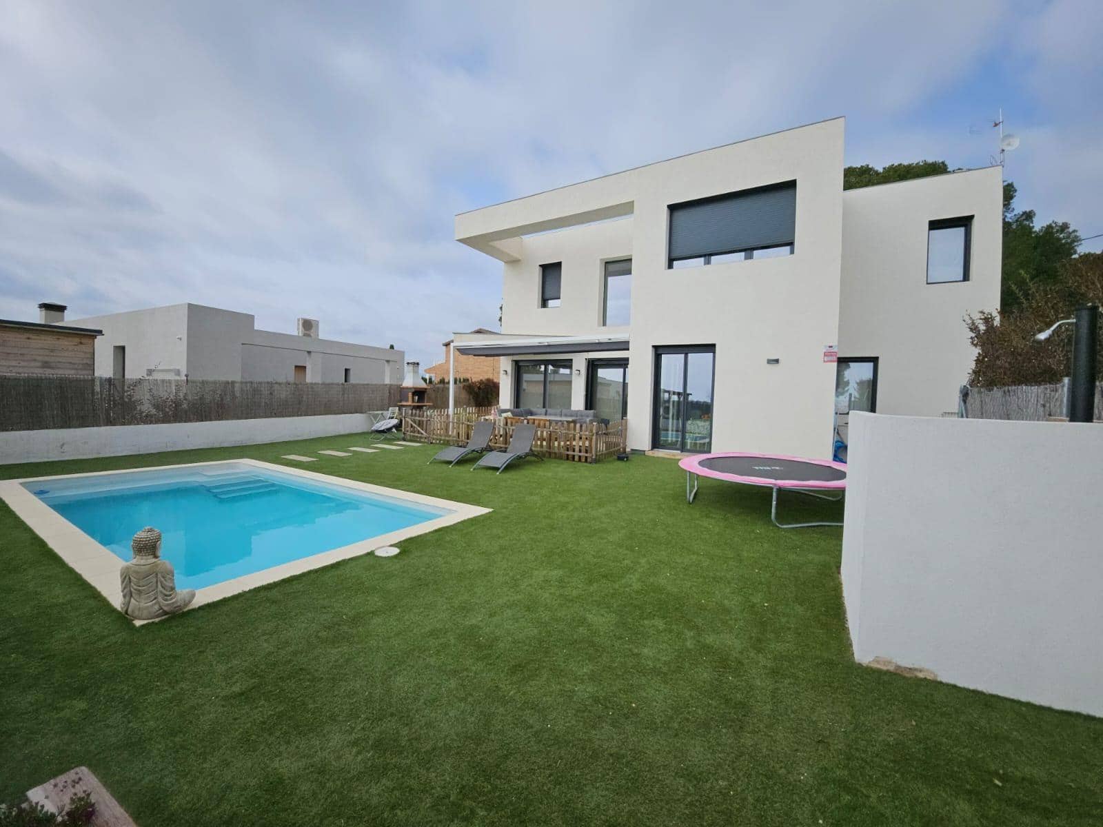 4 slaapkamer Villa te koop in L'Ametlla de Mar met zwembad - € 412.000 (Ref: 8839210)