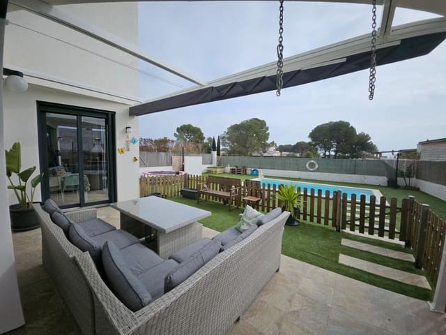 4 quarto Moradia para venda em L'Ametlla de Mar com piscina - 412 000 € (Ref: 8839210)
