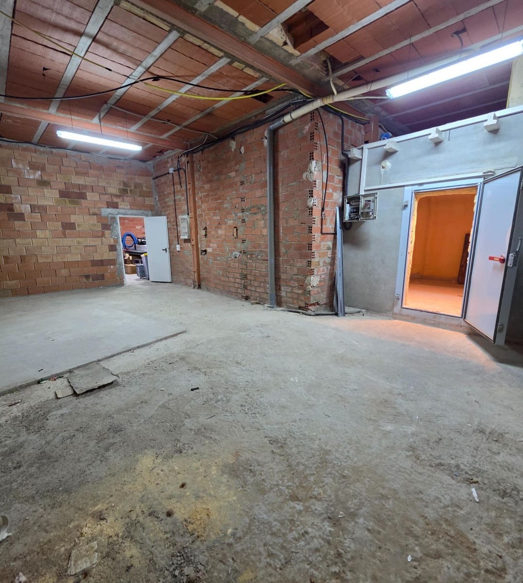 Local Comercial en L'Ametlla de Mar en venta - 90.000 € (Ref: 8855115)
