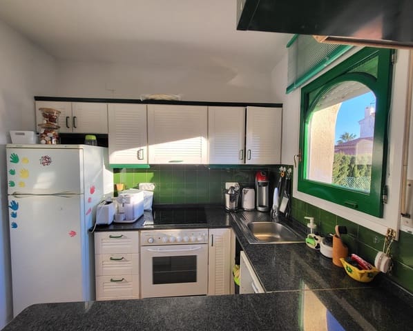 2 bedroom Semi-detached Villa for sale in L'Ametlla de Mar with pool garage - € 245,000 (Ref: 8855117)