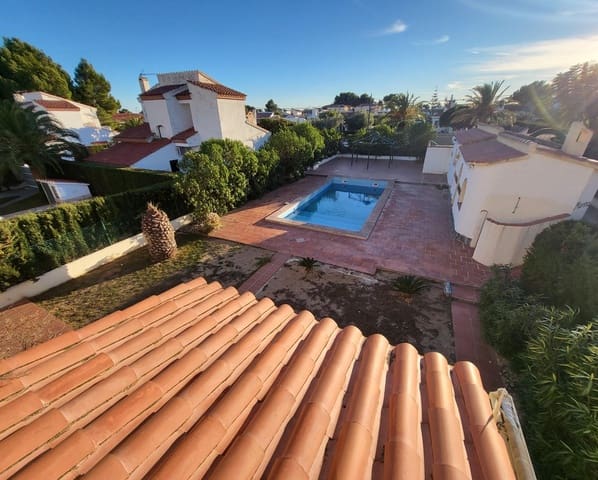 2 bedroom Semi-detached Villa for sale in L'Ametlla de Mar with pool garage - € 245,000 (Ref: 8855117)