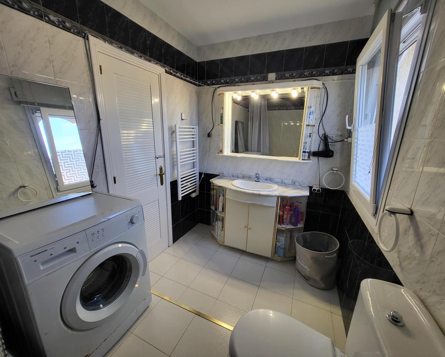 2 soveværelse Semi-Rækkehus til salg i L'Ametlla de Mar med swimmingpool garage - € 245.000 (Ref: 8855117)