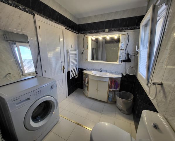 2 bedroom Semi-detached Villa for sale in L'Ametlla de Mar with pool garage - € 245,000 (Ref: 8855117)