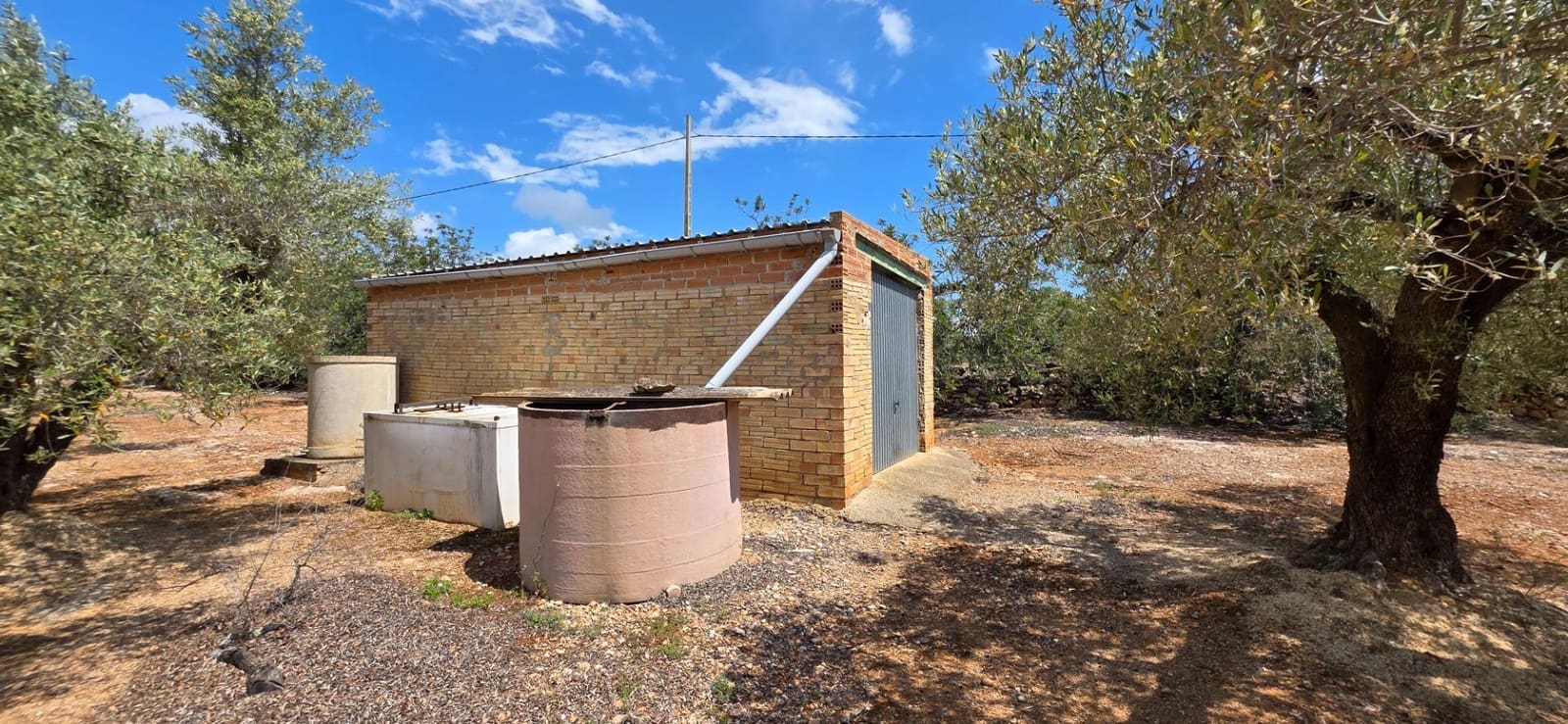 Finca/Landehus til salg i L'Ampolla - € 99.000 (Ref: 8857543)