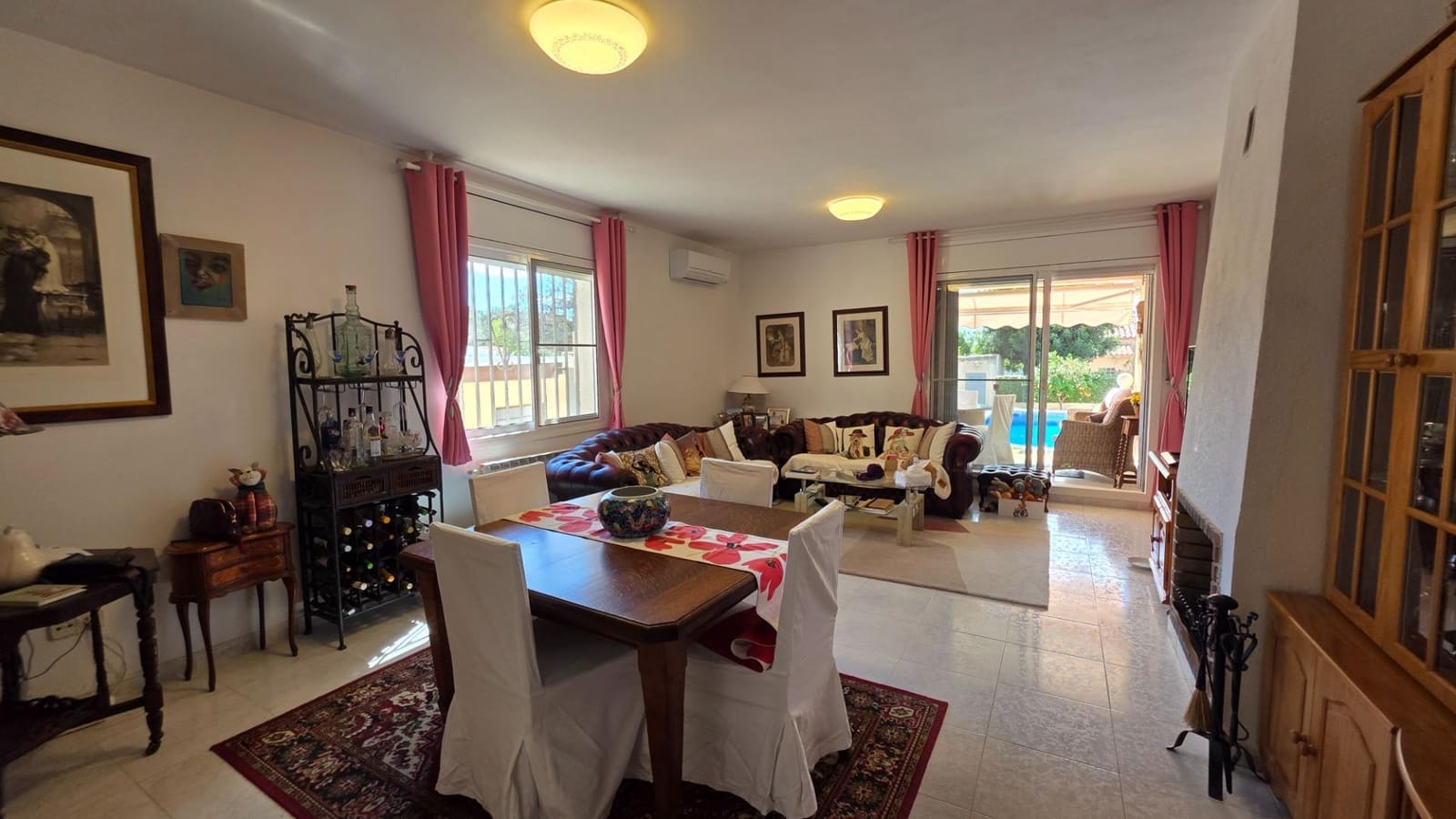 4 slaapkamer Villa te koop in L'Ametlla de Mar met zwembad garage - € 365.000 (Ref: 8917989)