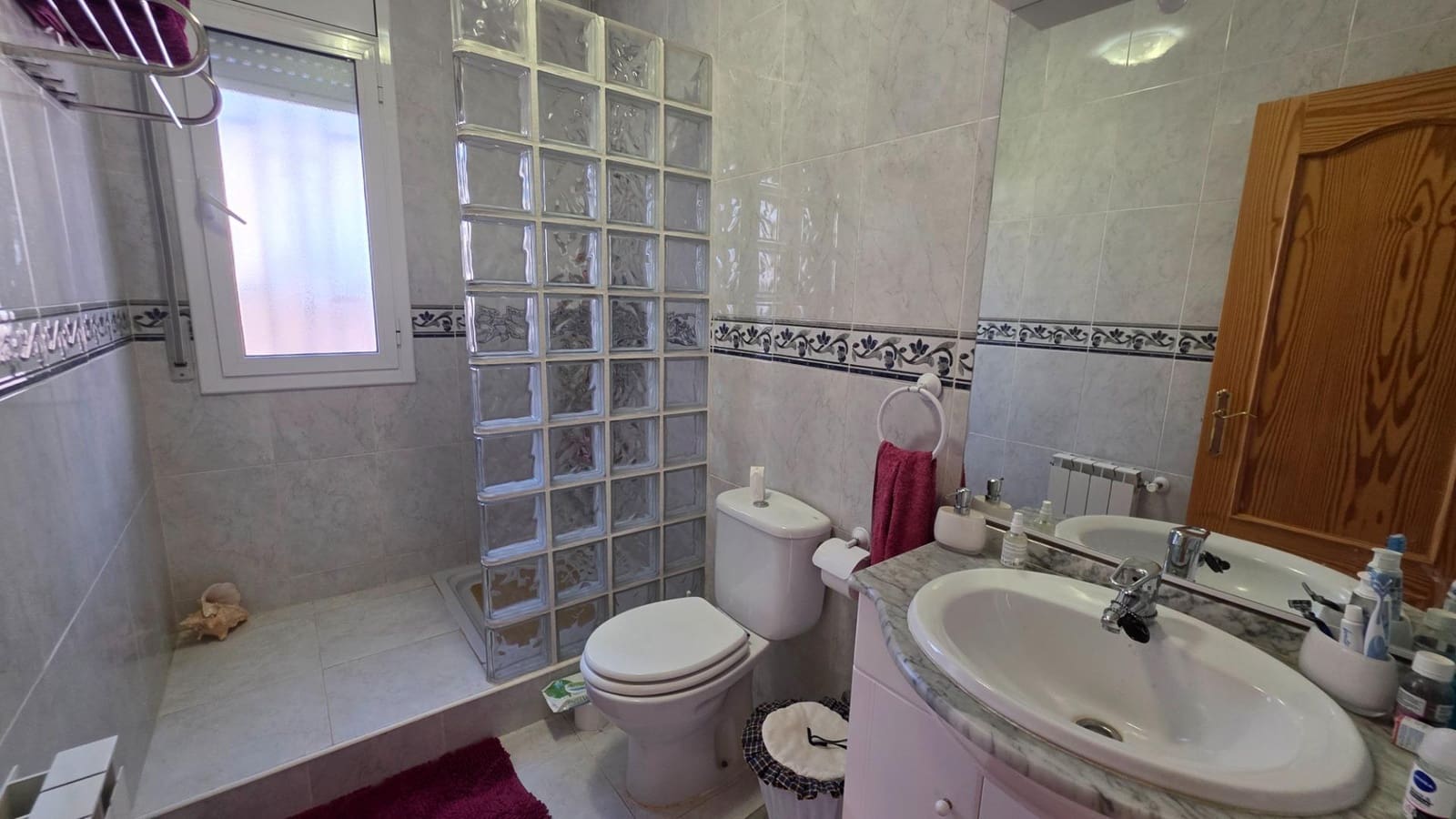 4 slaapkamer Villa te koop in L'Ametlla de Mar met zwembad garage - € 365.000 (Ref: 8917989)