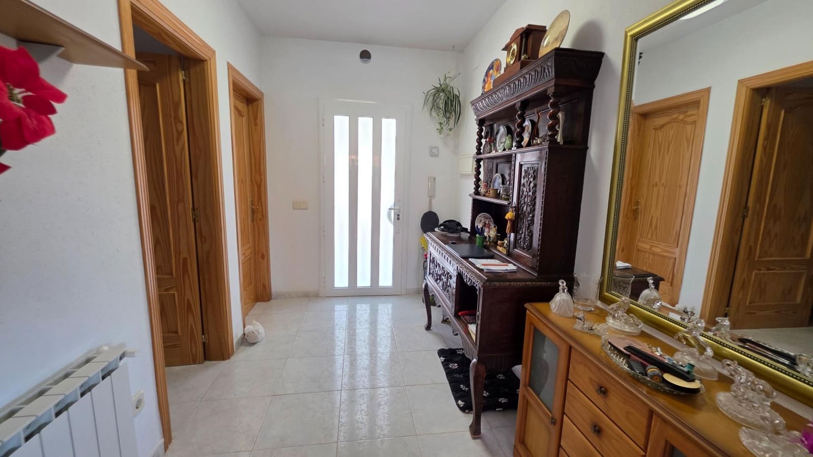 4 slaapkamer Villa te koop in L'Ametlla de Mar met zwembad garage - € 365.000 (Ref: 8917989)