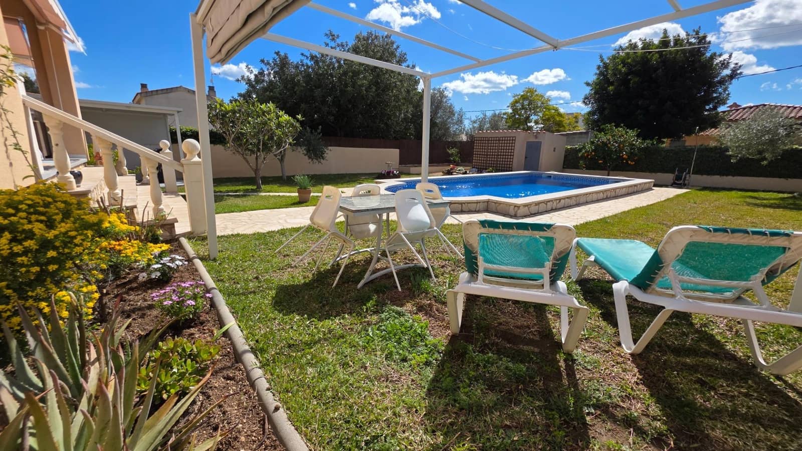 4 slaapkamer Villa te koop in L'Ametlla de Mar met zwembad garage - € 365.000 (Ref: 8917989)