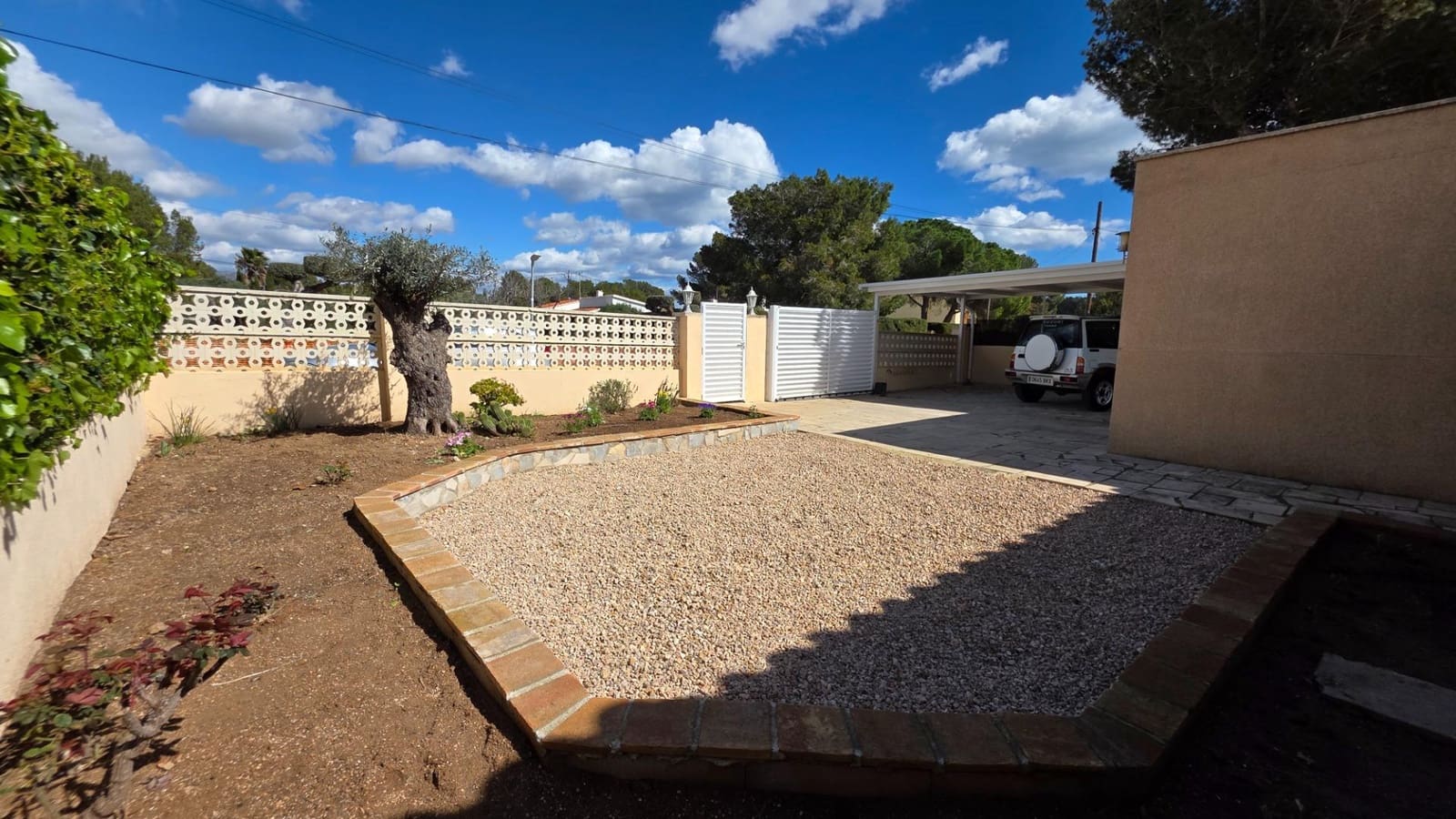 4 slaapkamer Villa te koop in L'Ametlla de Mar met zwembad garage - € 365.000 (Ref: 8917989)