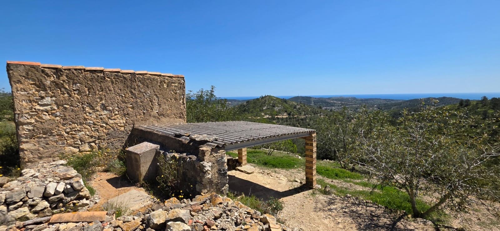 Finca/Herregård til salgs i El Perello - € 59 000 (Ref: 8954332)