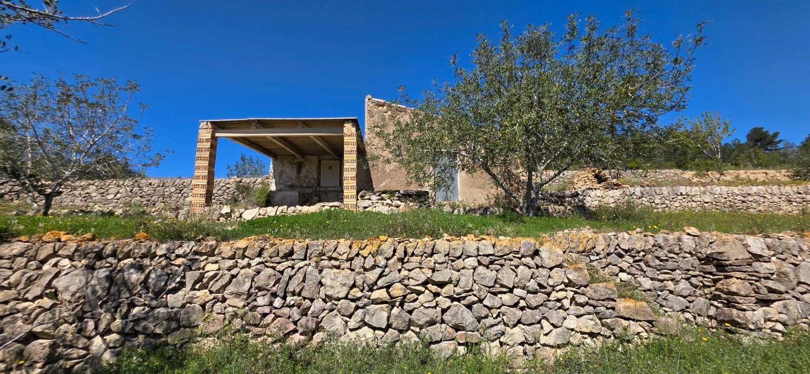 Finca/Herregård til salgs i El Perello - € 59 000 (Ref: 8954332)