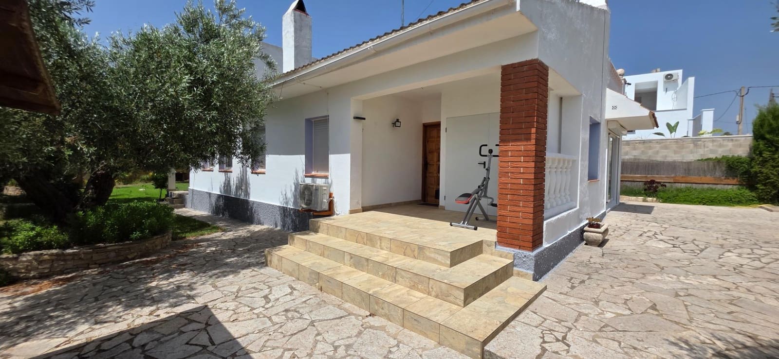 4 soveværelse Villa til salg i L'Ametlla de Mar med swimmingpool - € 350.000 (Ref: 9077912)