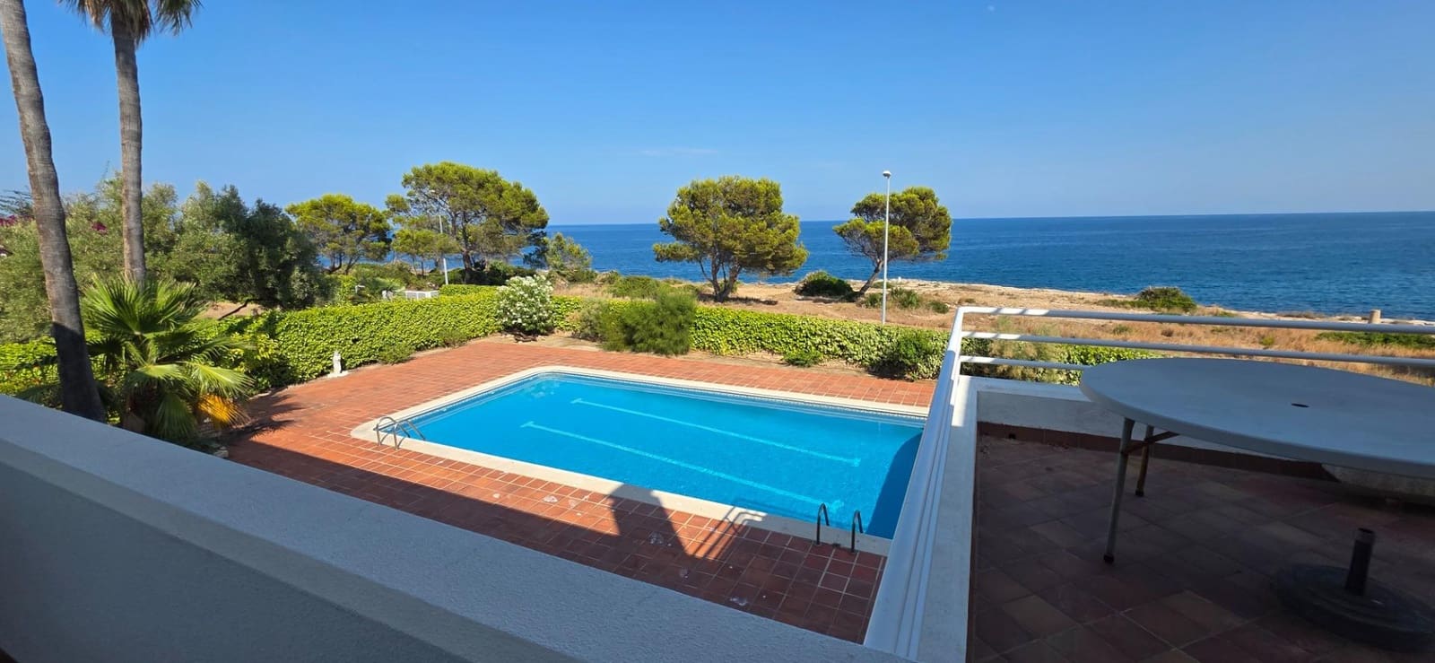 6 soveværelse Villa til salg i Calafat med swimmingpool garage - € 1.150.000 (Ref: 9118673)