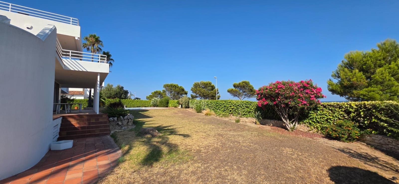 6 soveværelse Villa til salg i Calafat med swimmingpool garage - € 1.150.000 (Ref: 9118673)