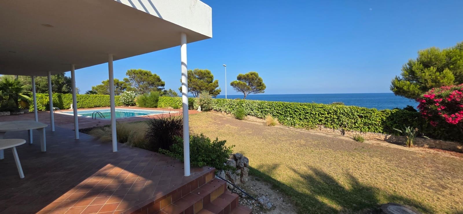 6 soveværelse Villa til salg i Calafat med swimmingpool garage - € 1.150.000 (Ref: 9118673)