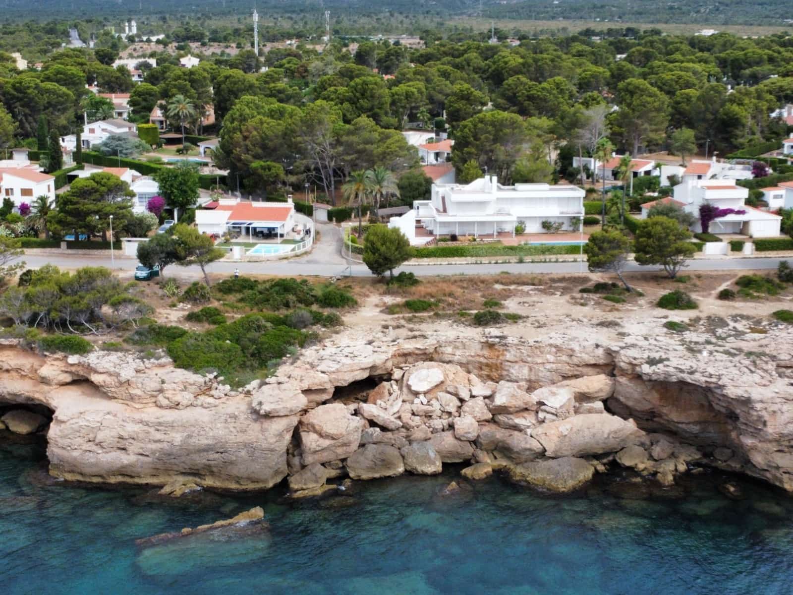 6 soveværelse Villa til salg i Calafat med swimmingpool garage - € 1.150.000 (Ref: 9118673)