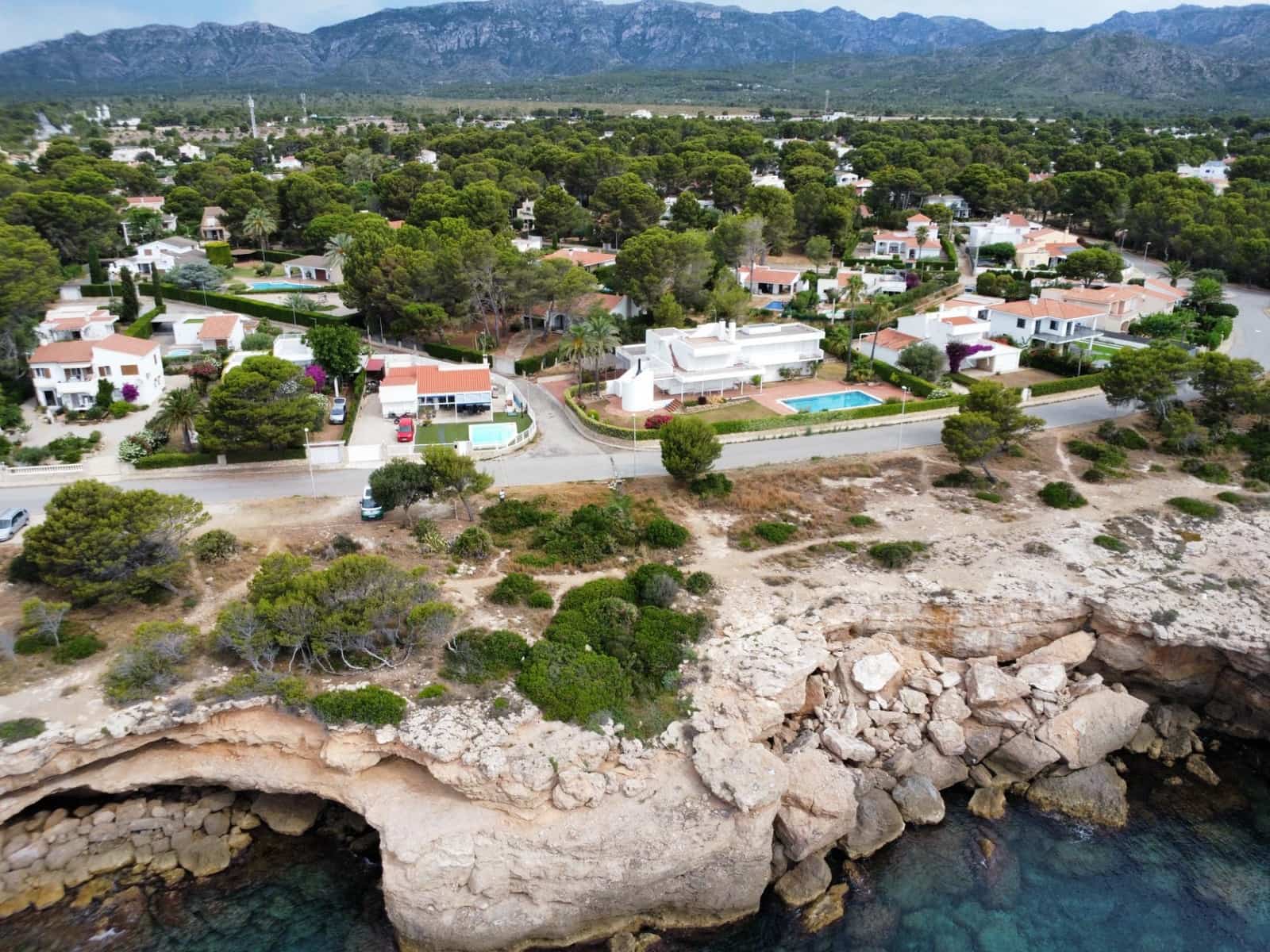 6 soveværelse Villa til salg i Calafat med swimmingpool garage - € 1.150.000 (Ref: 9118673)