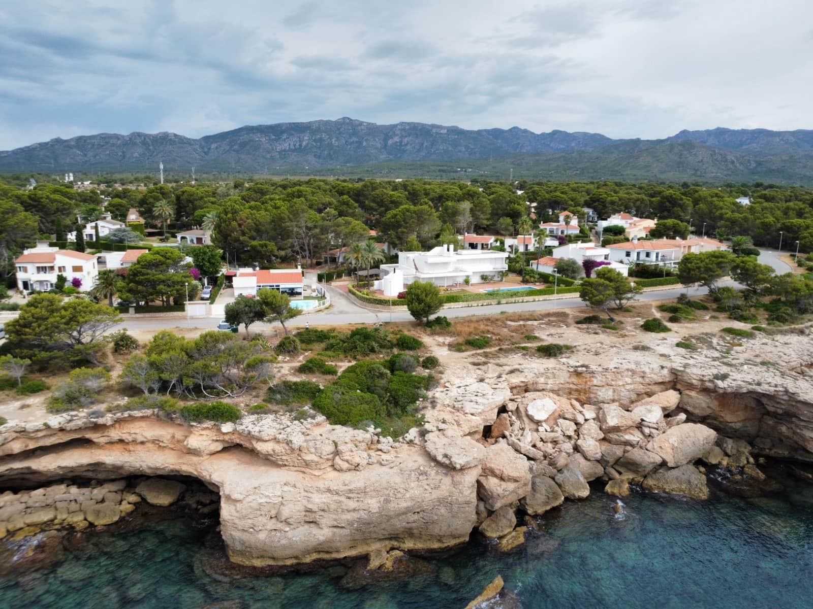 6 soveværelse Villa til salg i Calafat med swimmingpool garage - € 1.150.000 (Ref: 9118673)