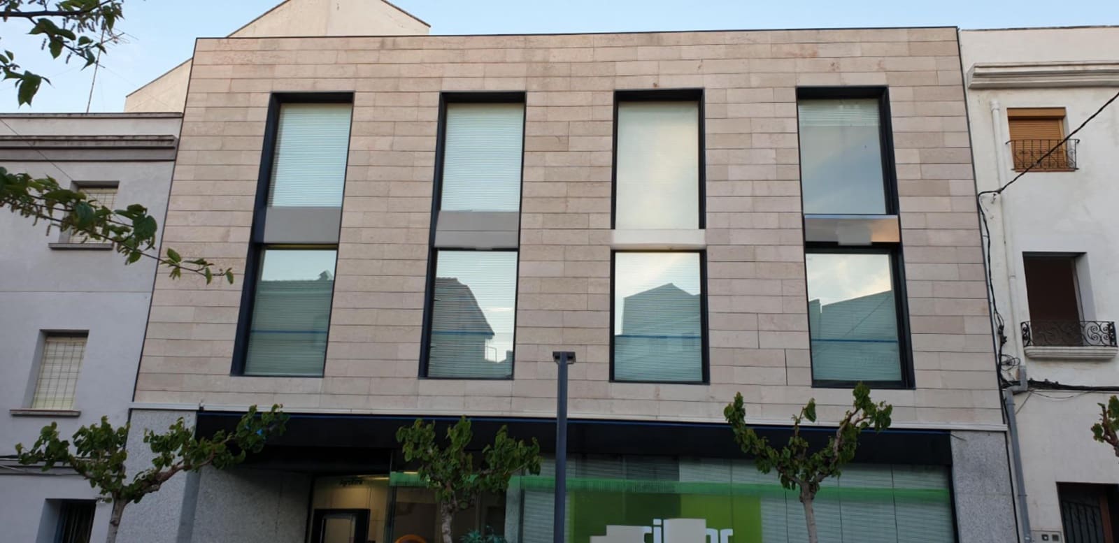 Local Commercial à vendre à El Perello - 136 000 € (Ref: 9126735)