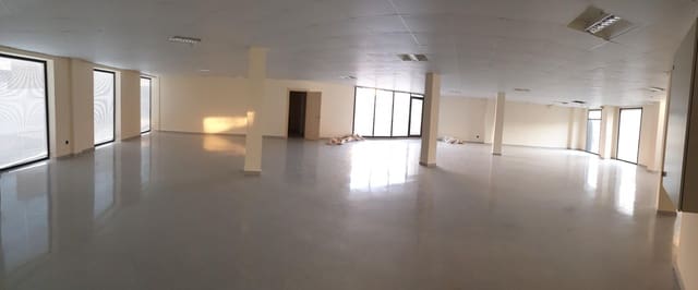 Local Commercial à vendre à El Perelló - 136 000 € (Ref: 9126735)