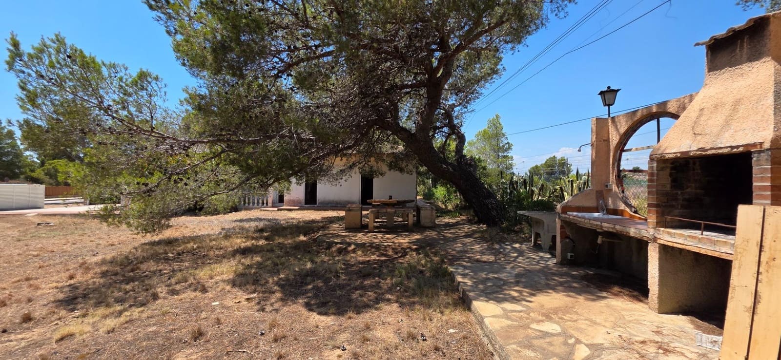 4 slaapkamer Villa te koop in Calafat met garage - € 316.000 (Ref: 9126741)