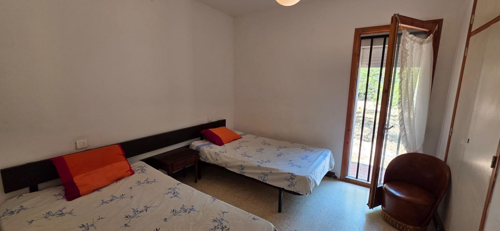 4 slaapkamer Villa te koop in Calafat met garage - € 316.000 (Ref: 9126741)