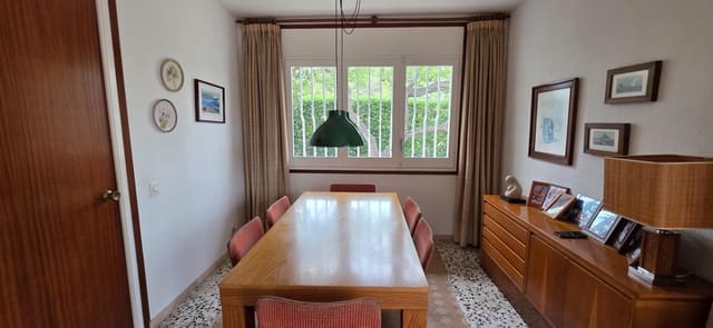 4 soveværelse Villa til salg i Calafat, L'Ametlla de Mar med swimmingpool garage - € 435.000 (Ref: 9126742)