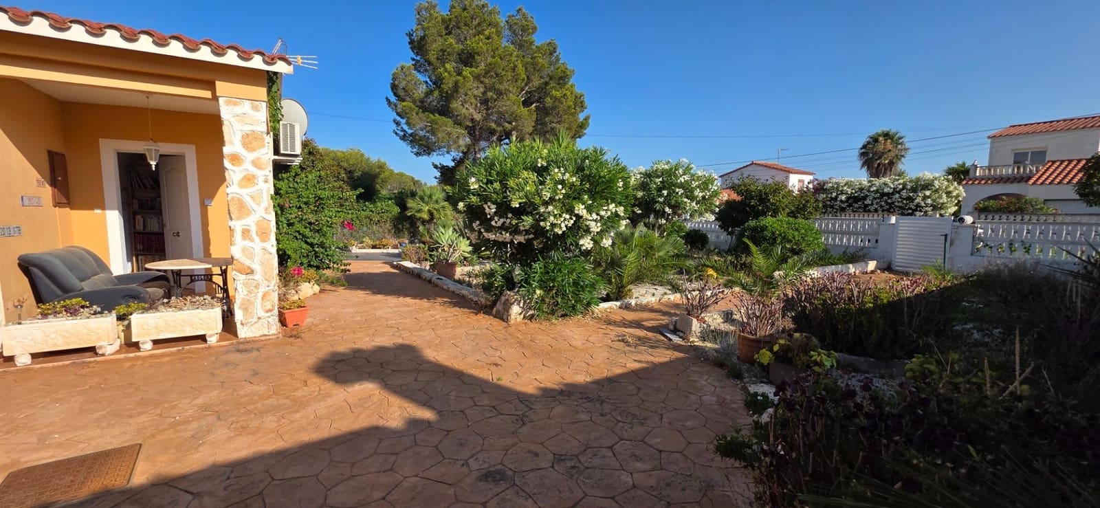 4 slaapkamer Villa te koop in L'Ametlla de Mar met zwembad garage - € 299.000 (Ref: 9126743)